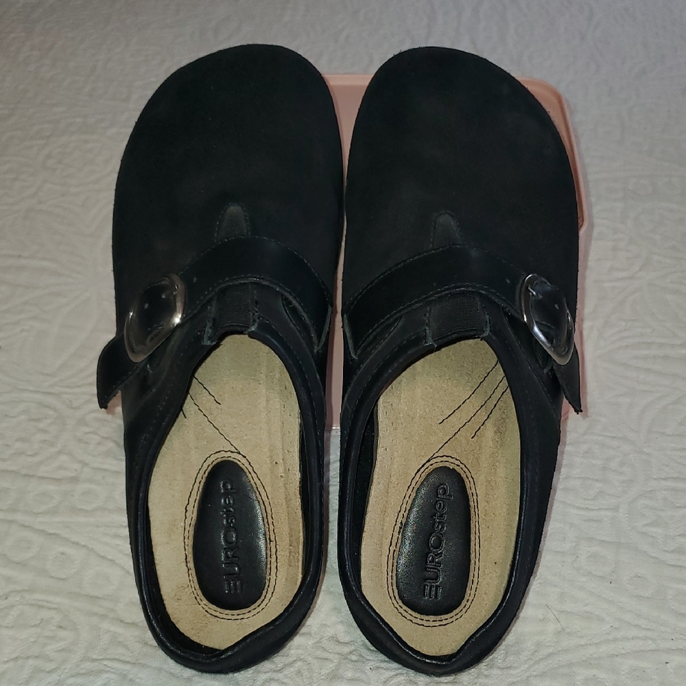 Eurostep Black Suede Women's Mules